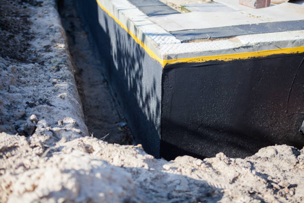 Professional Crawl Space Encapsulation technician working in Shelbyville, IL
